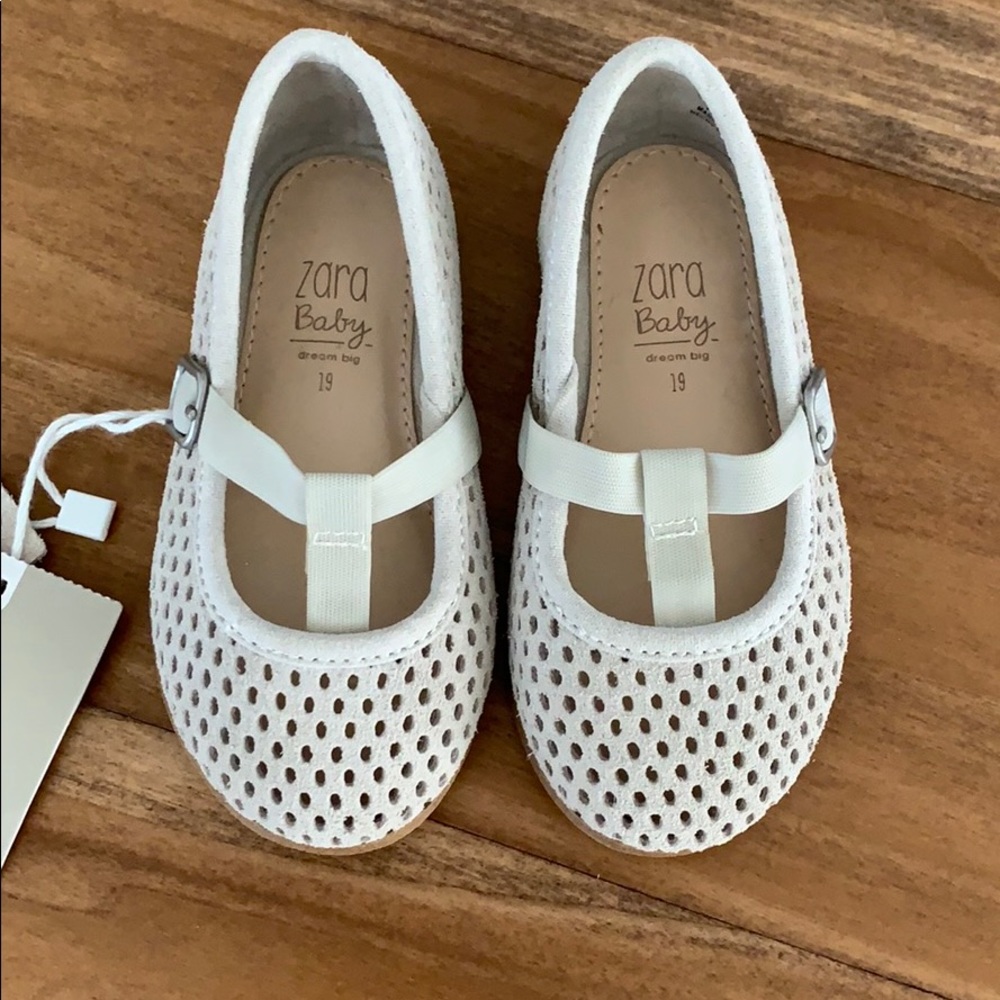 NWT Zara Baby ballet flats